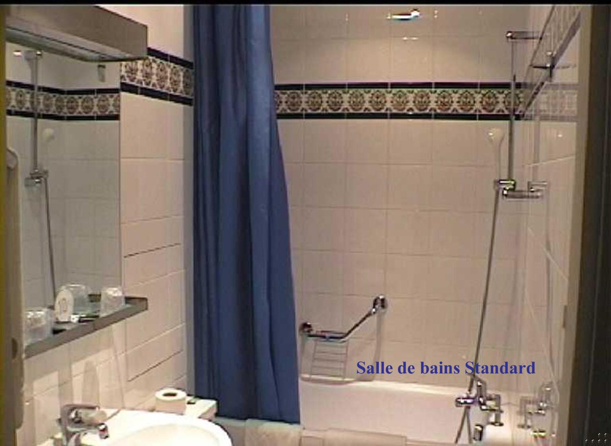 Hotel Boileau Paris Bagian luar foto