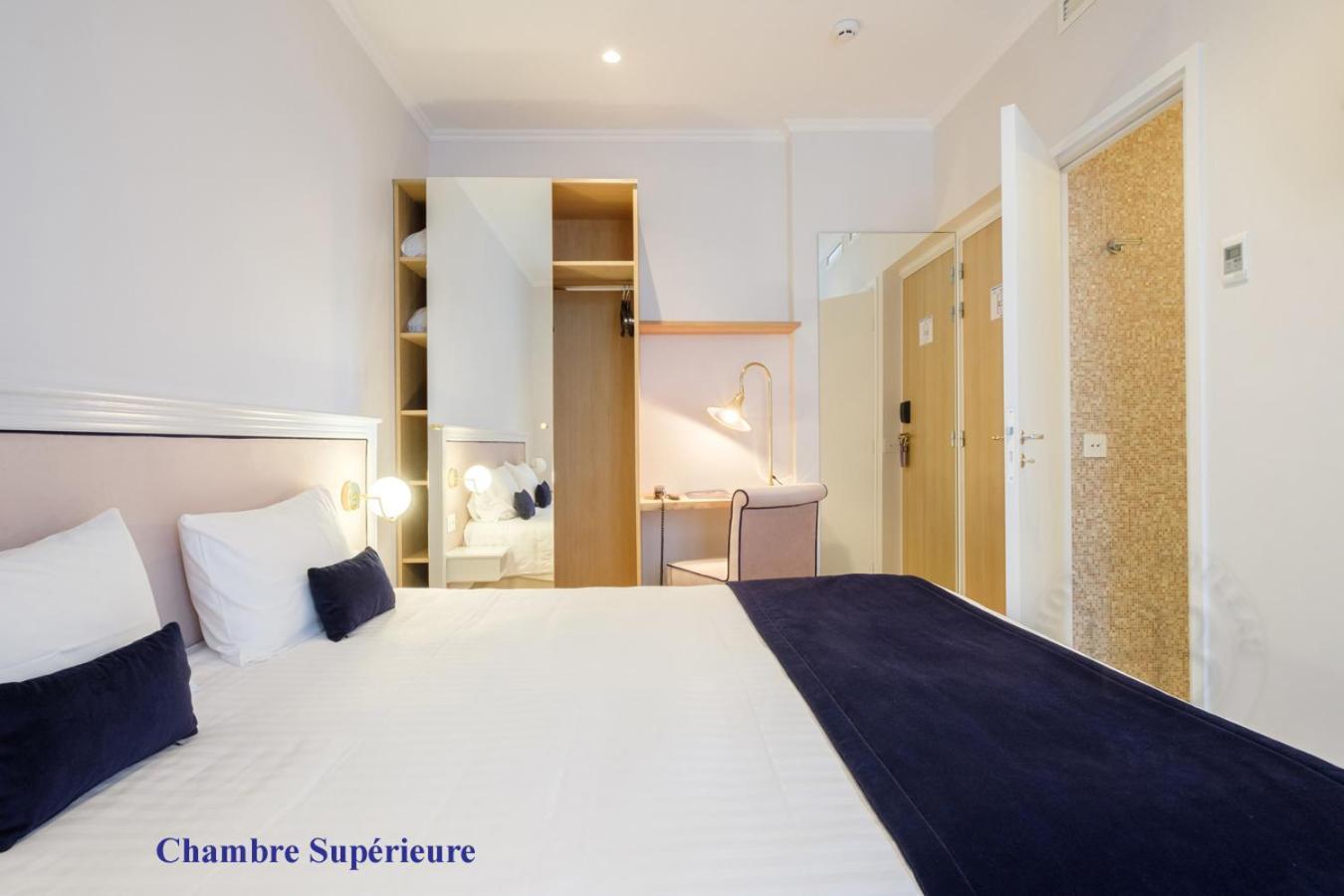 Hotel Boileau Paris Bagian luar foto