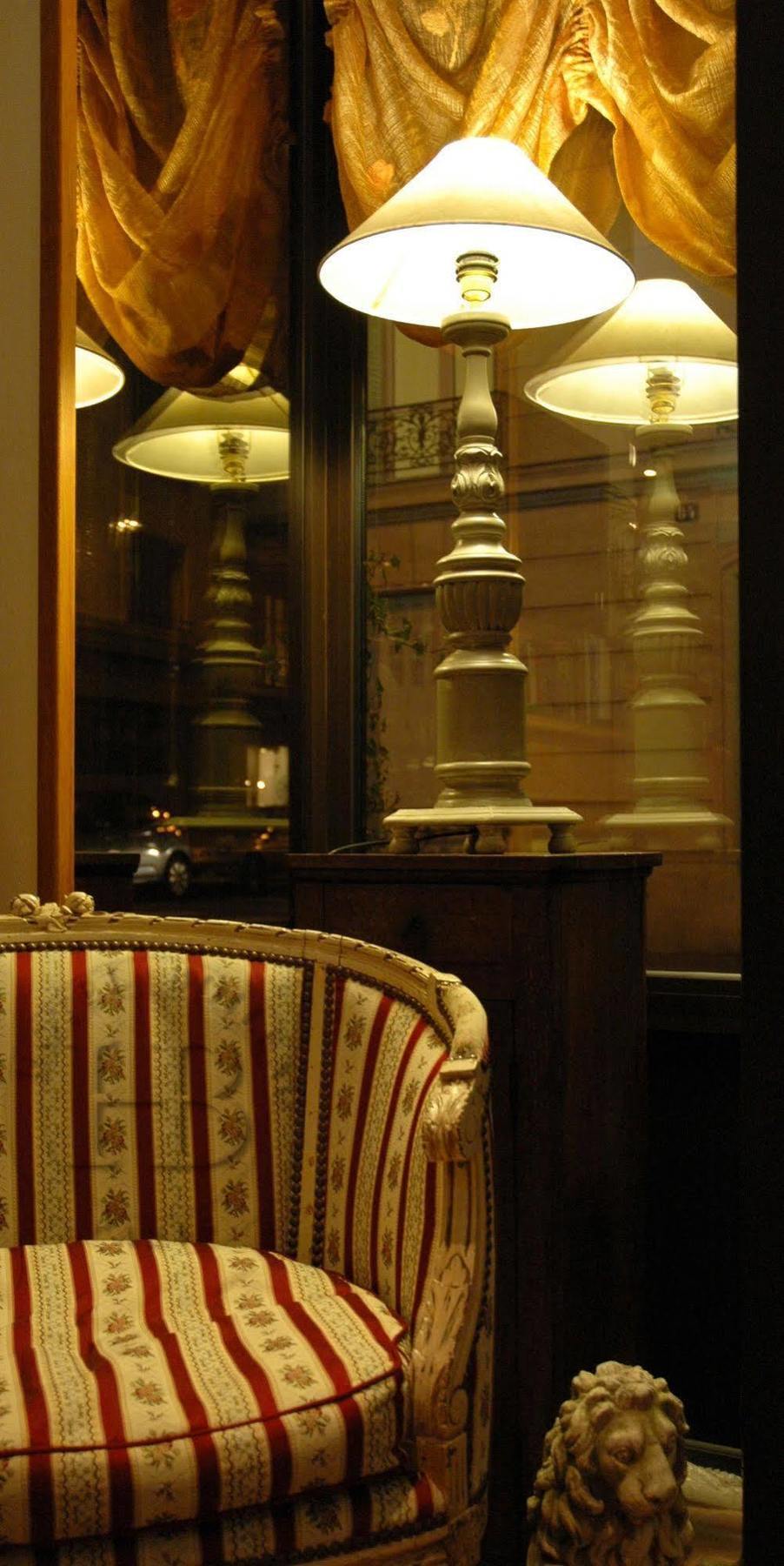 Hotel Boileau Paris Bagian luar foto
